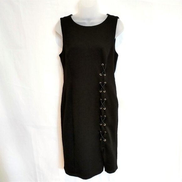 Carmen Marc Valvo Black Sheath Dress 8 Textured Knit Grommet Laced Knee-Length - Picture 4 of 11